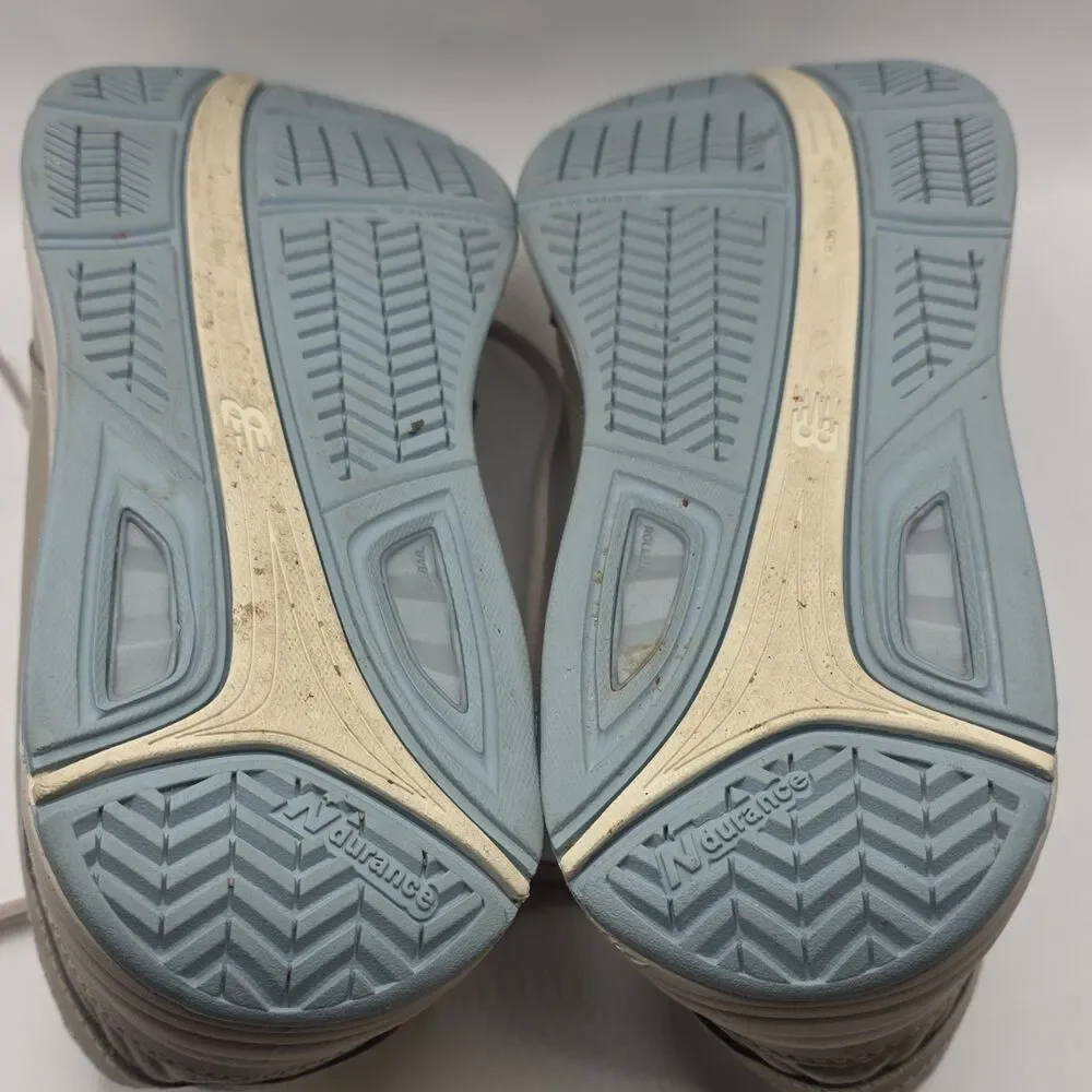 Womens New Balance shoes, 7.5, grey, preowned.